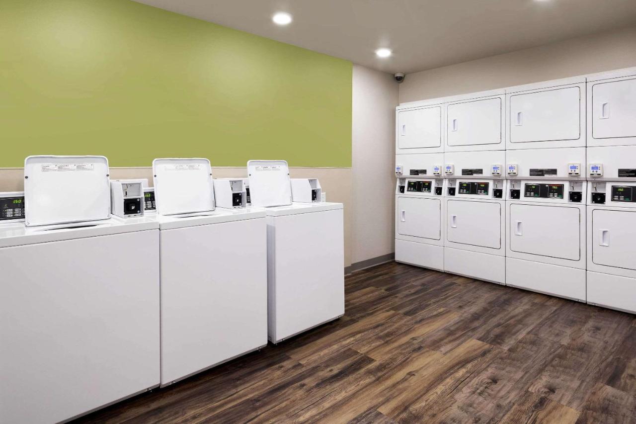 Woodspring Suites Houston Iah Airport همبل المظهر الخارجي الصورة