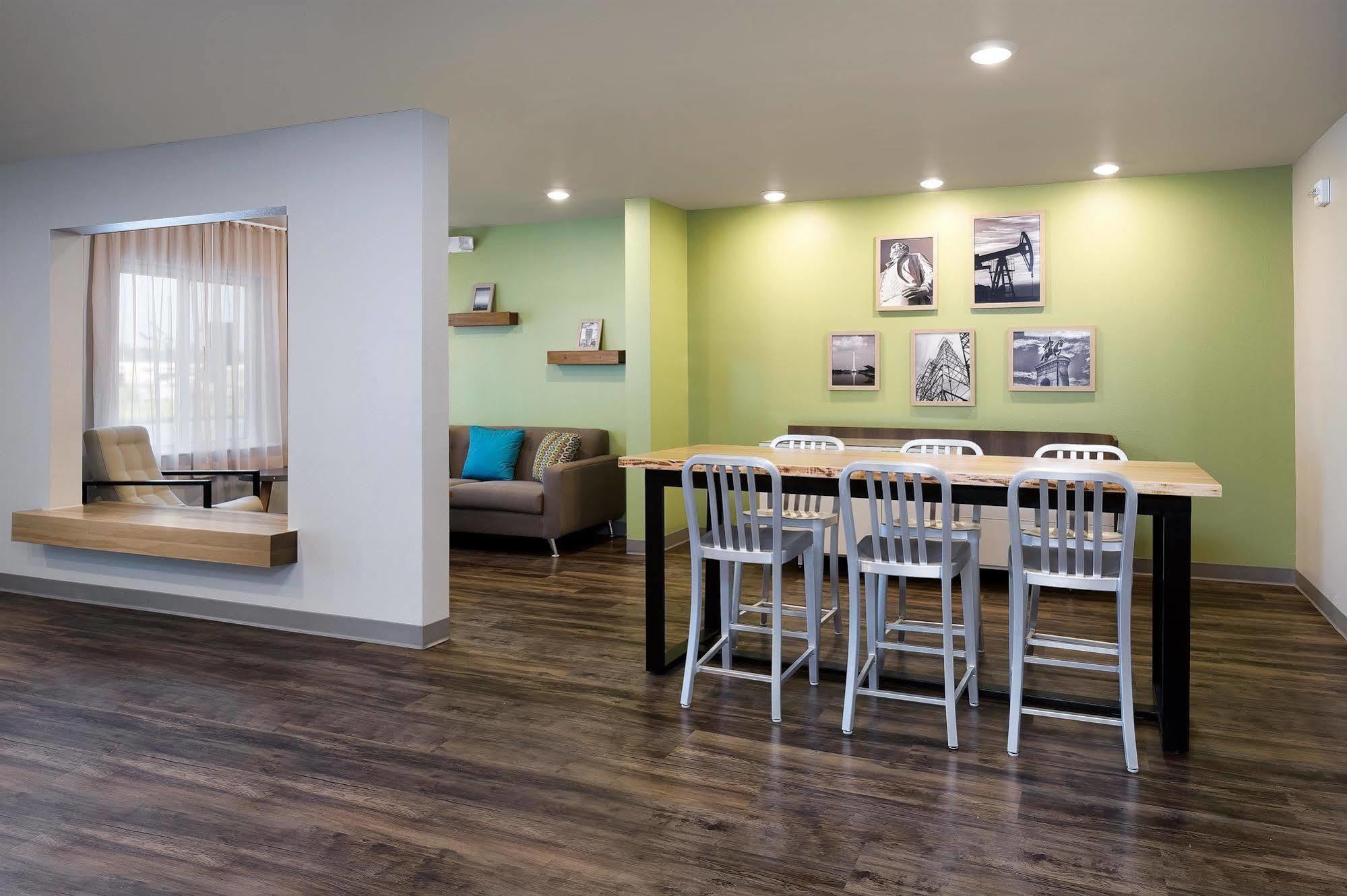 Woodspring Suites Houston Iah Airport همبل المظهر الخارجي الصورة
