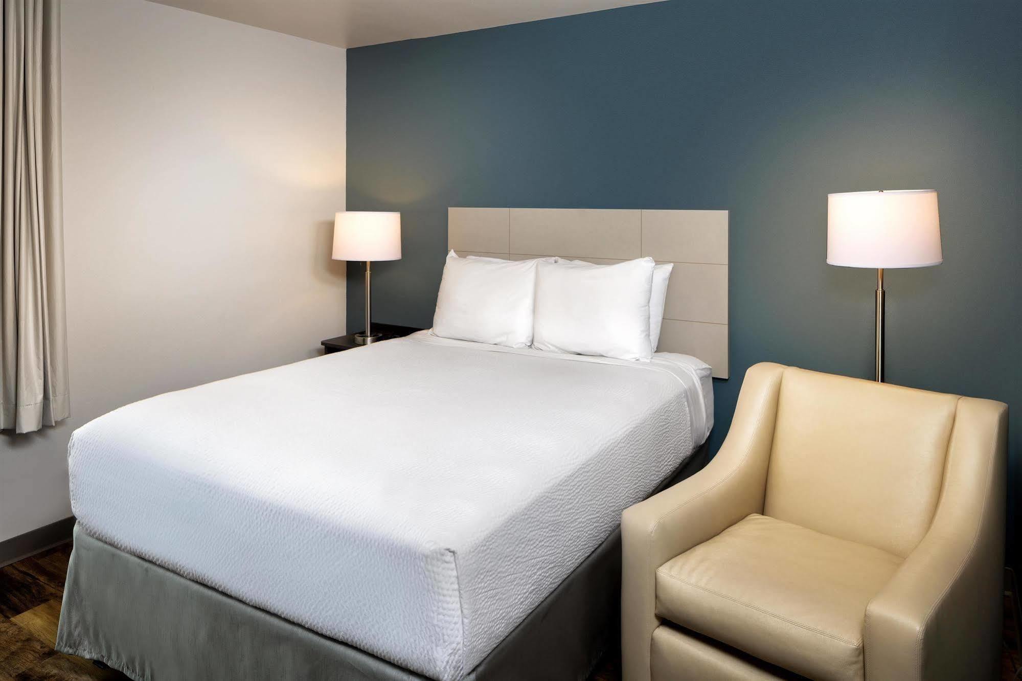 Woodspring Suites Houston Iah Airport همبل المظهر الخارجي الصورة