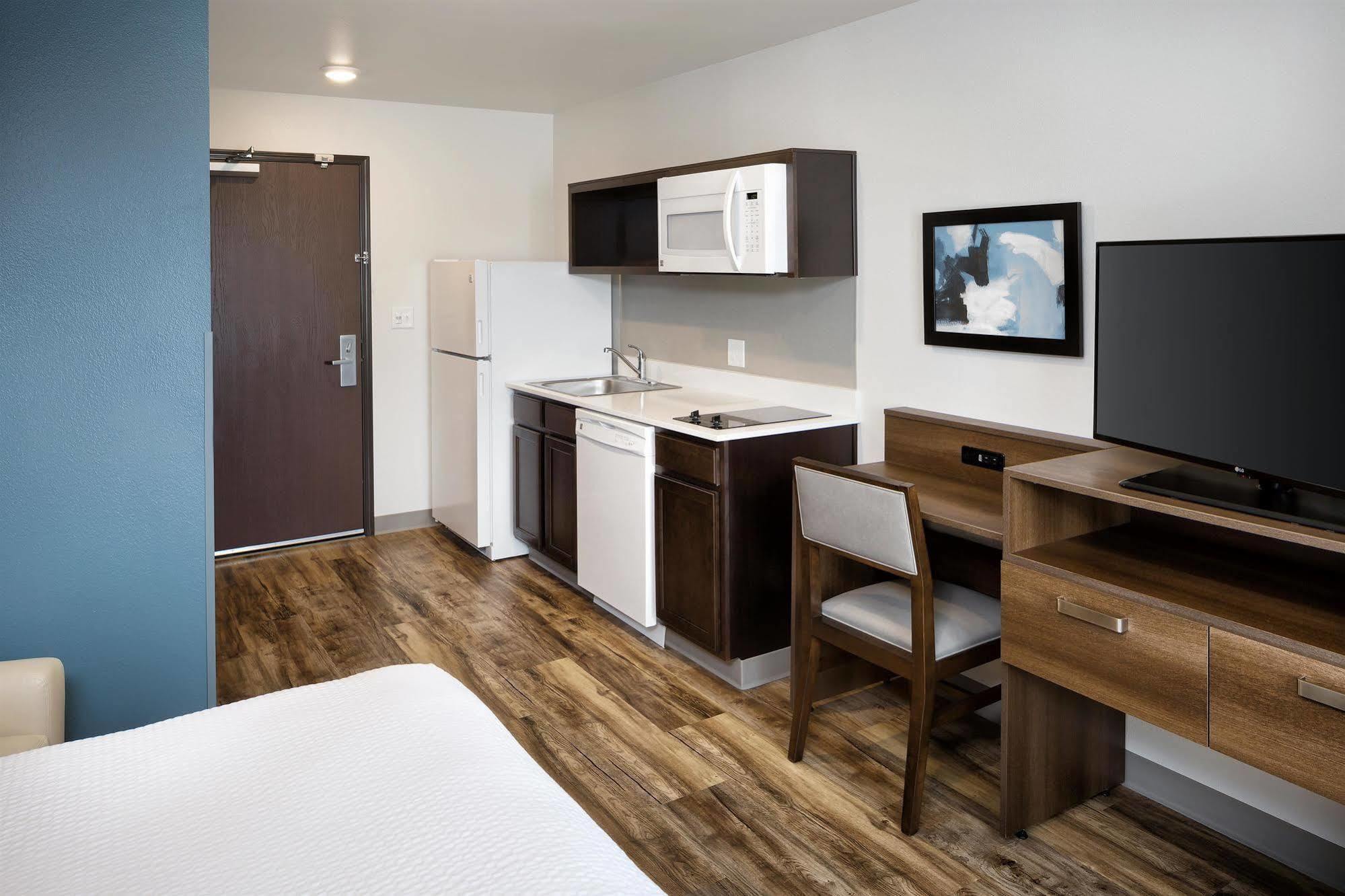 Woodspring Suites Houston Iah Airport همبل المظهر الخارجي الصورة